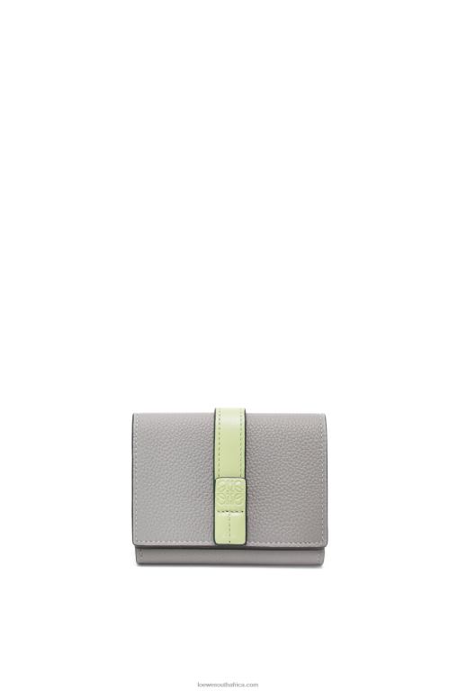 loewe_women_trifold_wallet_in_soft_grained_calfskin_206xf1250_pearl_grey_light_pale_green.jpg Loewe Women Trifold wallet in soft grained calfskin 206XF1250 Pearl Grey/Light Pale Green - Image 1