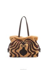 Loewe Women XL Flamenco clutch in shearling 206XF466 Beige/Chocolate - Image 6
